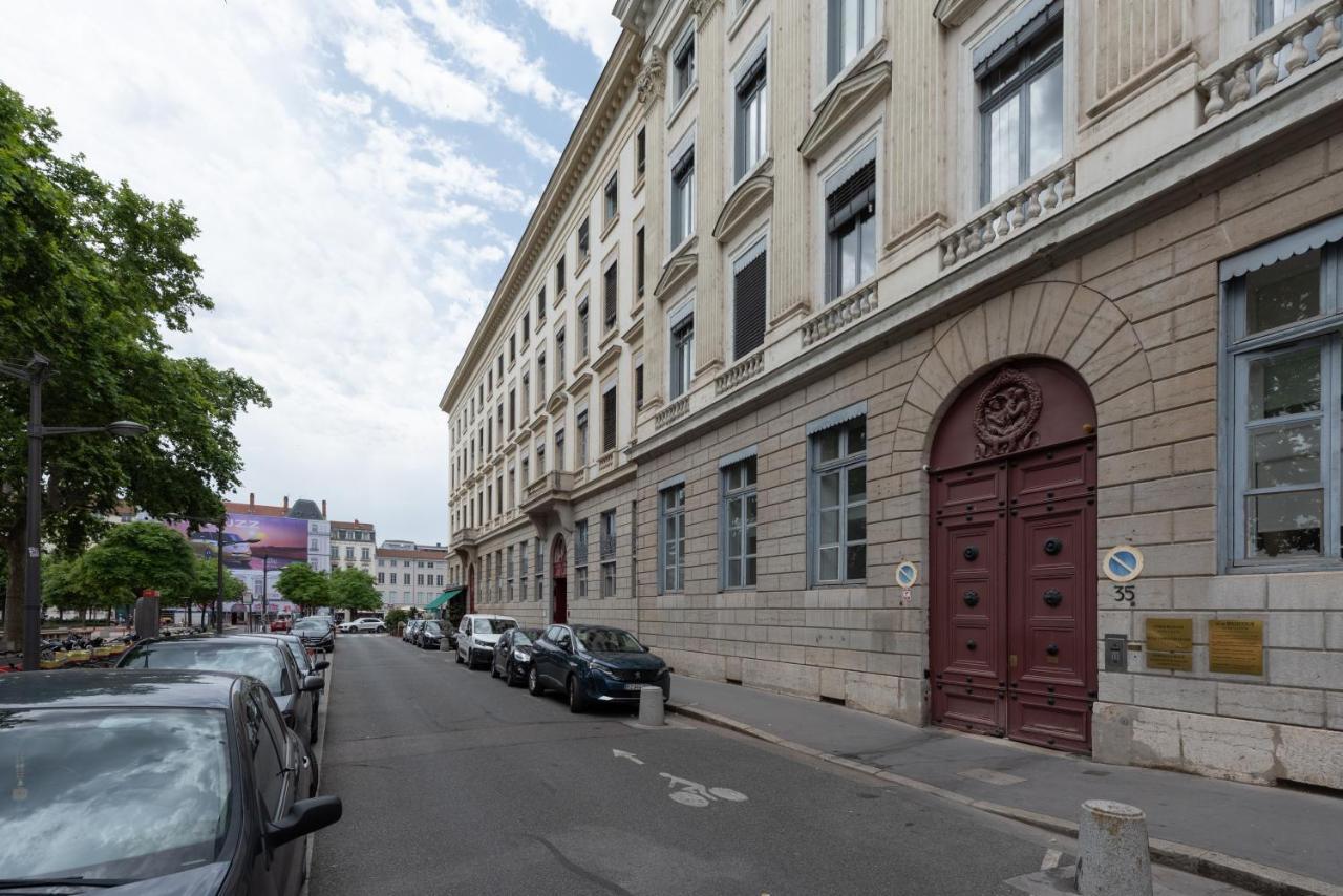Le Pompadour - Magnifique T2 Place Bellecour 4Eme Etage Sans Ascenseur - 4Th Floor No Elevator 里昂 外观 照片